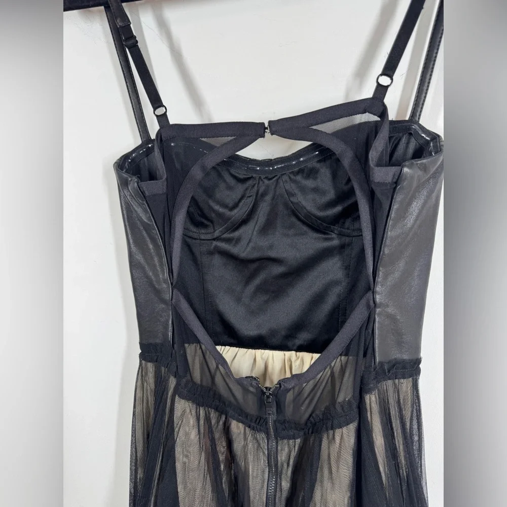 Alice + Olivia Leather Tulle Dress Black Fit Flare Party Mini Size 6 Dark Goth - Picture 11 of 15
